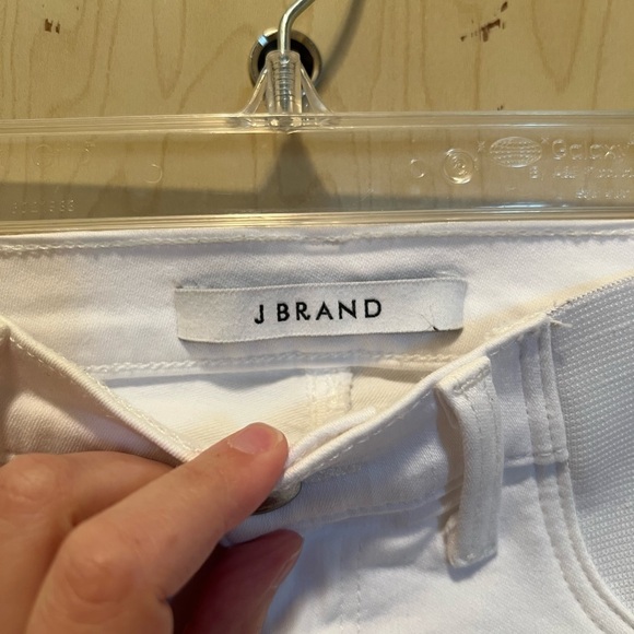 J brand distressed maternity jeans - Picture 2 of 5